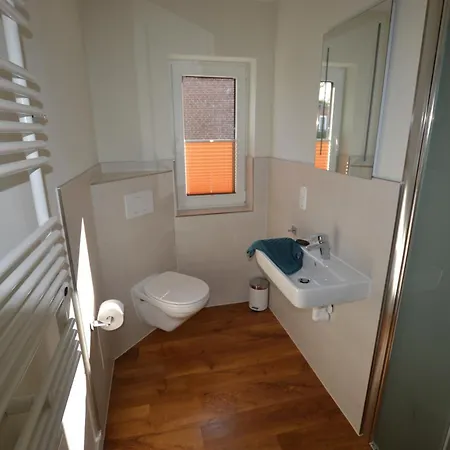 Gartenhaus 2, Inkl 1 Parkplatz *